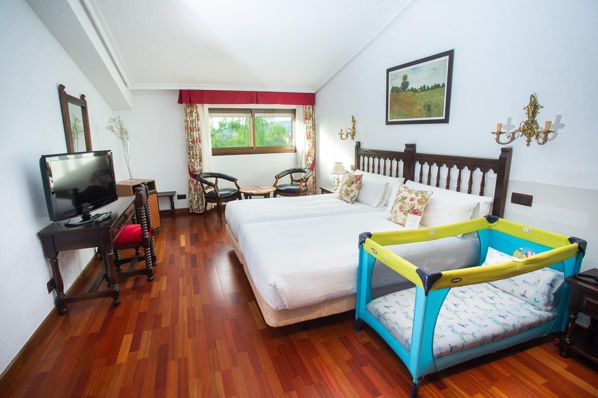 Hotel Conde Rodrigo II By Eme Hoteles Ciudad Rodrigo Ngoại thất bức ảnh