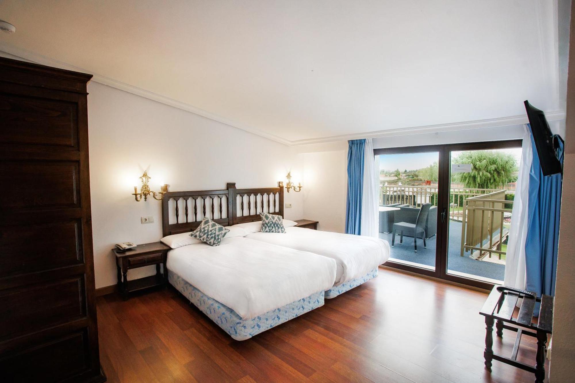 Hotel Conde Rodrigo II By Eme Hoteles Ciudad Rodrigo Ngoại thất bức ảnh